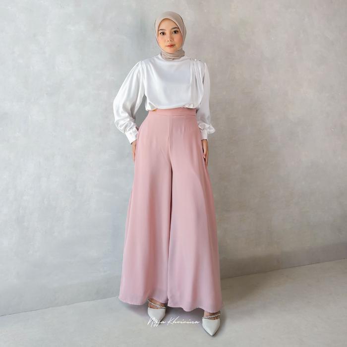 BYNISSA-KAYANA KULOT-CELANA-HIGHWAIST-KULOT-BAWAHAN-OUTFIT HIJAB-OOTD