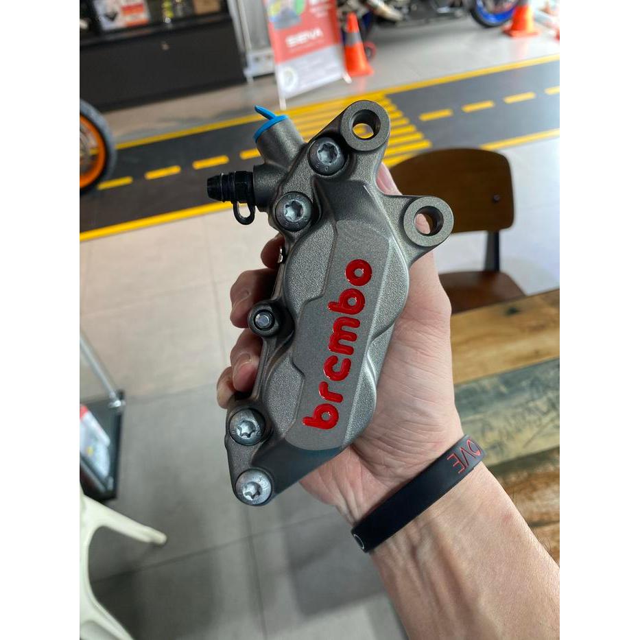 brembo caliper 4 piston