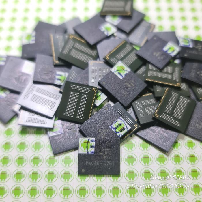 IC eMMC Sk Hynix HBG4a2 32GB Ram 3GB Reprinted 3/32 Clean New