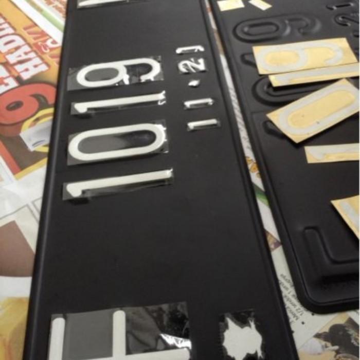 "New" Stiker Plat Nomor Reflektif Mantul Sticker Skotlet Angka Nomer Mobil