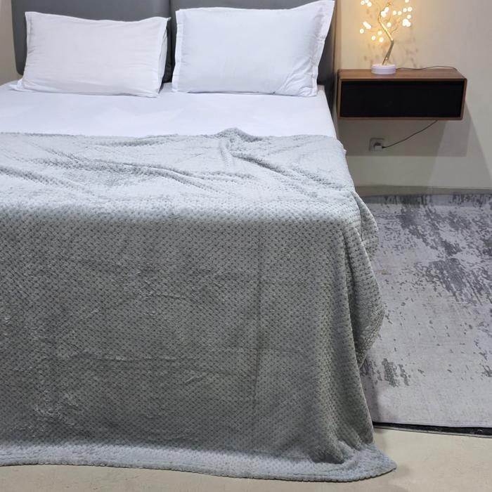 NEWW King Rabbit Thermal Blanket / Selimut Lembut Uk. 150x200 cm (Warna Polos)