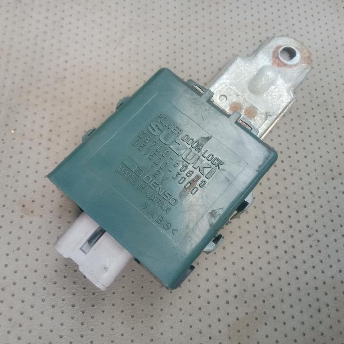 power door lock Suzuki Baleno