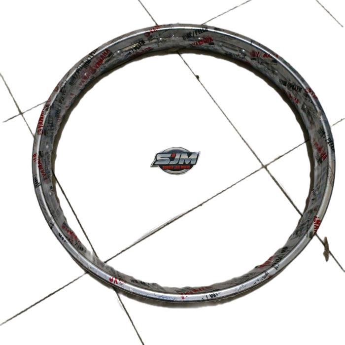 Pelek Peleg Roda Belakang Yamaha V80 V75 V80Ss Robot Asli Yamaha Genuine Part