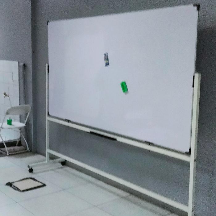White Board Magnetik Standing