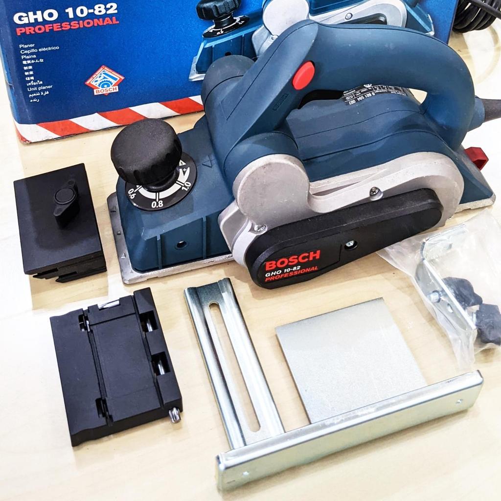 Mesin Serut Kayu 82mm Bosch GHO10-82 - Ketam Planner Sugu GHO 10-82 - BUKAN GHO 16-82