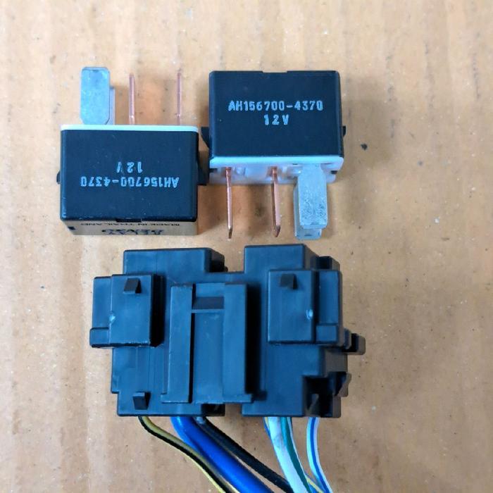 SOKET RELAY KAKI 4 ASLI SUZUKI DARI KABEL BODY SET INCLUDE 2PC RELAY TOPPS