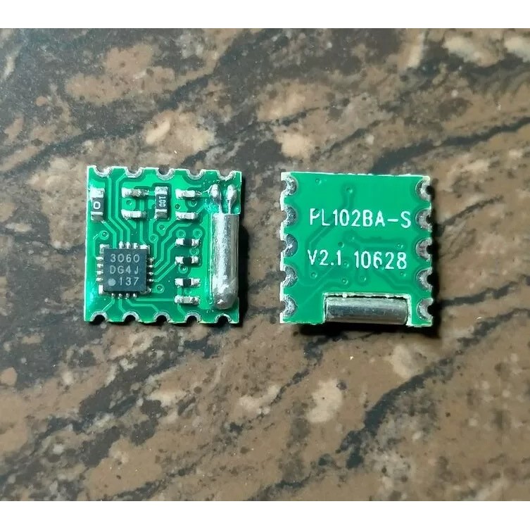 2PCS NEW SI4730-D60-GMR, PL102BA-S V2.1 AM/FM RADIO RECEIVER MODULE