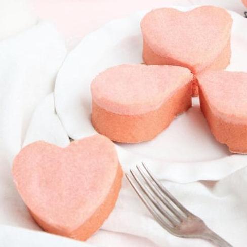 Cetakan Nastar Taiwan Motif Love / Hati (isi 10 pcs)