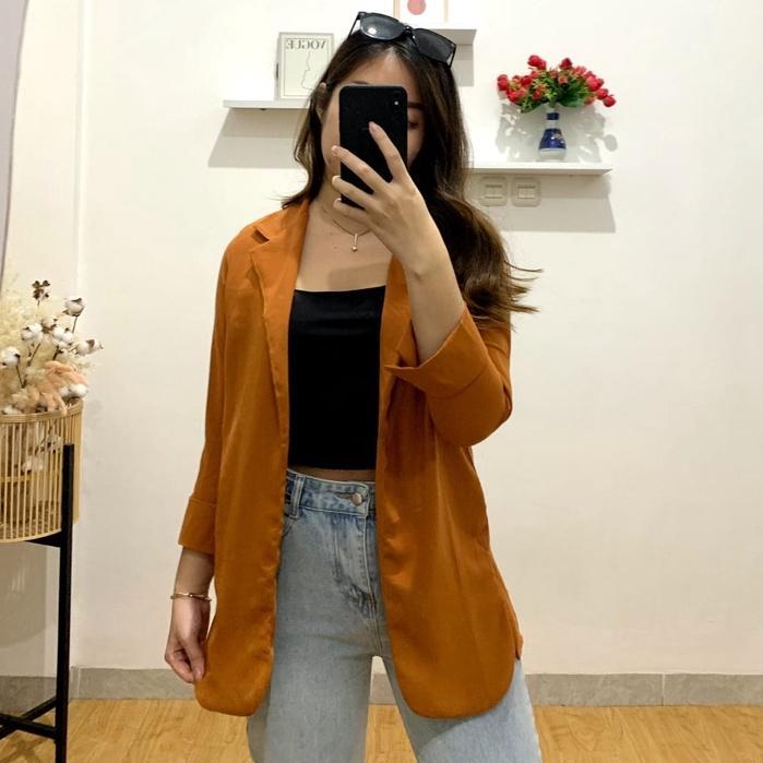 Blazer Akarin Outer Wanita Fashion Polos Kancing Panjang