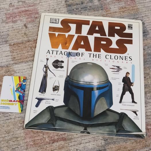 DK BOOK HARDCOVER 
STAR WARS ATTACK OF THE CLONE
THE VISUAL DICTIONARY