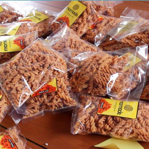 Paket usaha Makanan Ringan Camilan lebaran Dua Paket Jualan makanan