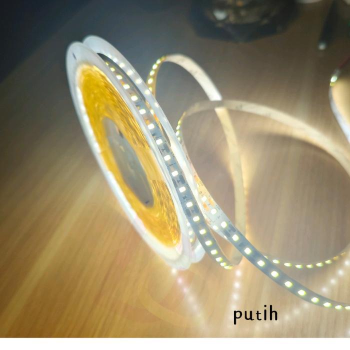 lampu led strip 10meter SMD 2835 DC 24v 120LAMPU strip tempel strip murah DC24v 2835 10meter
