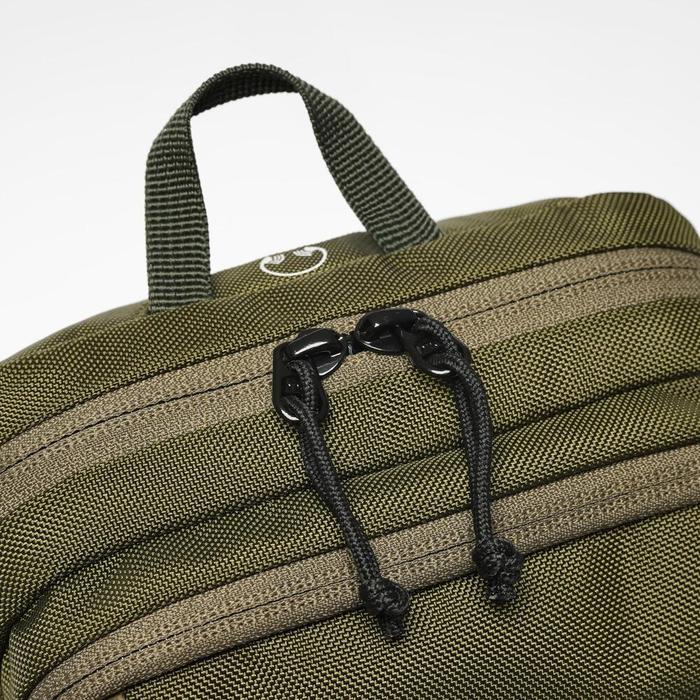 New EIGER CROSSROAD SV 1F TRAVEL POUCH