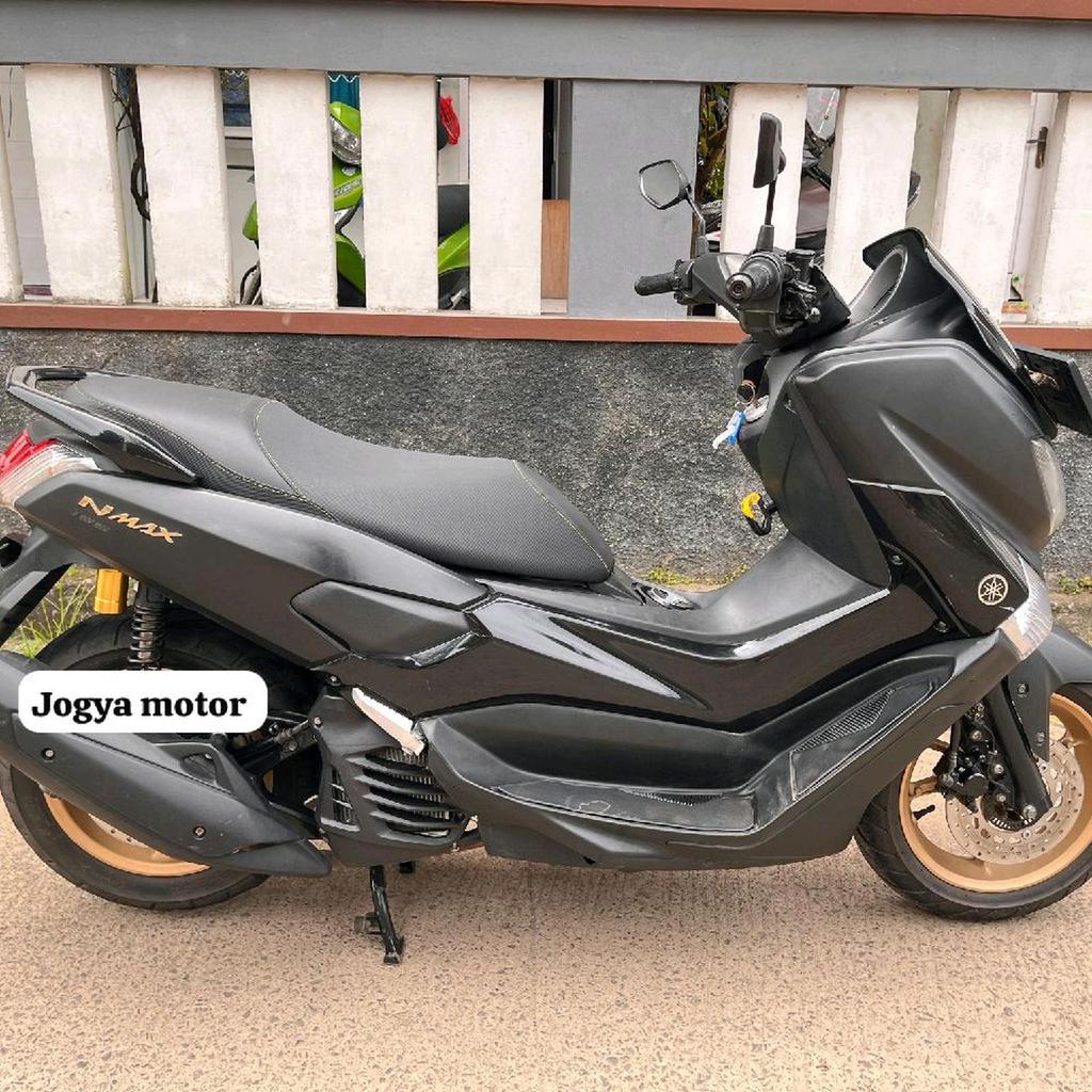 yamaha nmax 155 tahun 2019 hitam