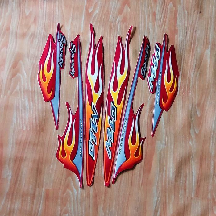 STRIPING API MIO SPORTY WARNA MERAH MAROON