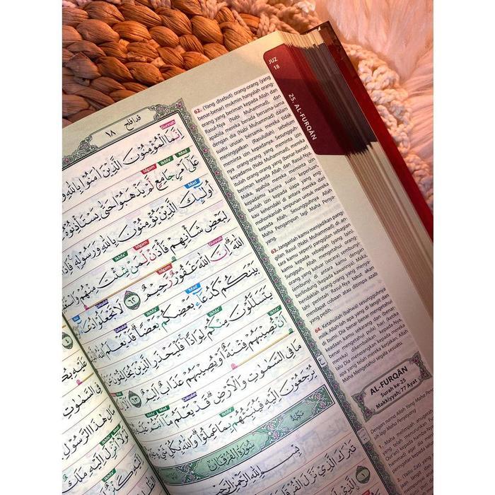 Al-Quran At-Tajwid A5 Hc - Tajwid Warna Terjemah Waqaf Ibtida' - Uq Mushaf Al-Quran At-Tajwid