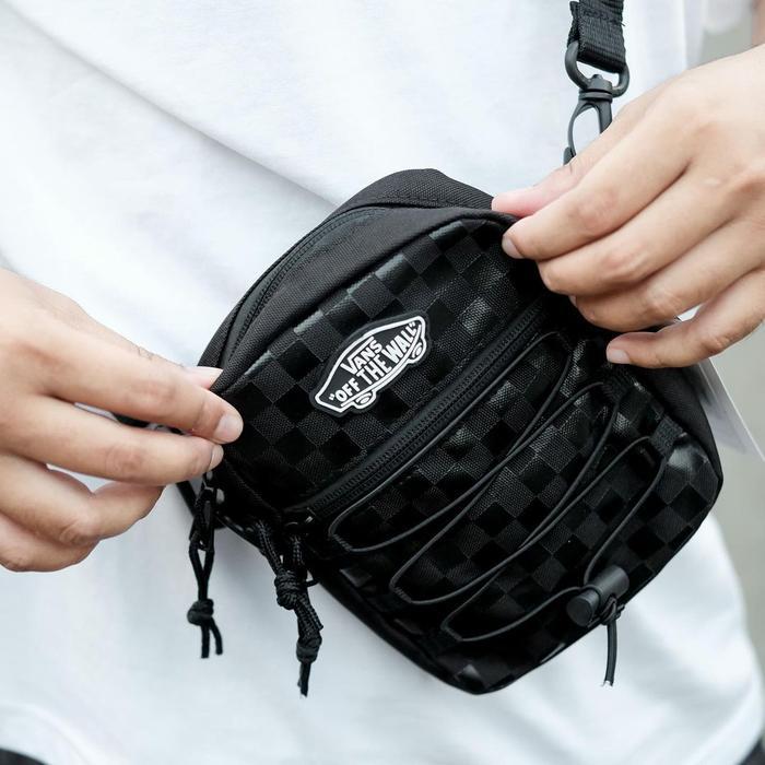 Tas Selempang Minimalis Tas Selempang Slingbag Vans Bail Shoulder Bag Black Camo Transparant
