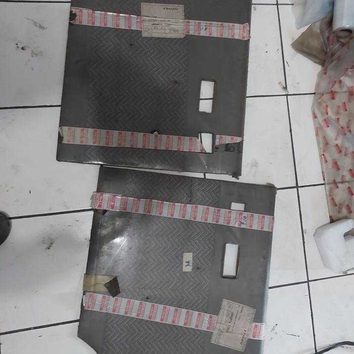 doortrim panther kotak short ori
