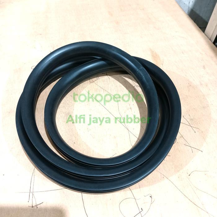 Karet Kaca Belakang Pick Up Mobil Daihatsu Zebra / Gmax