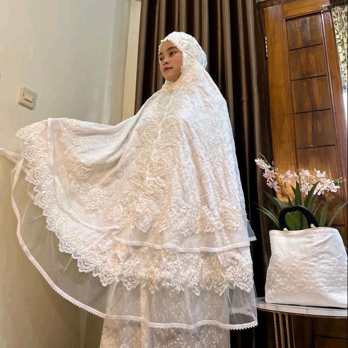 (Mukena Sutra Premium) Mukena Dewasa Sutra Paris Ori Renda Payet Kd Umpak Tille Mukena Sutra Adem