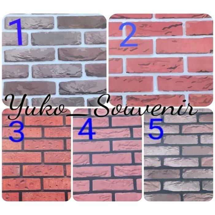 KERTAS KADO MOTIF BATU BATA MERAH / ORANGE