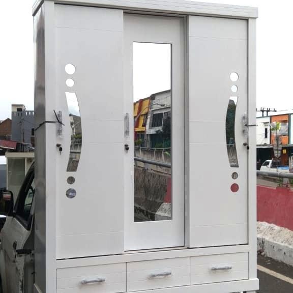 lemari pakaian sliding / lemari baju minimalis 3 pintu hitam - Putih
