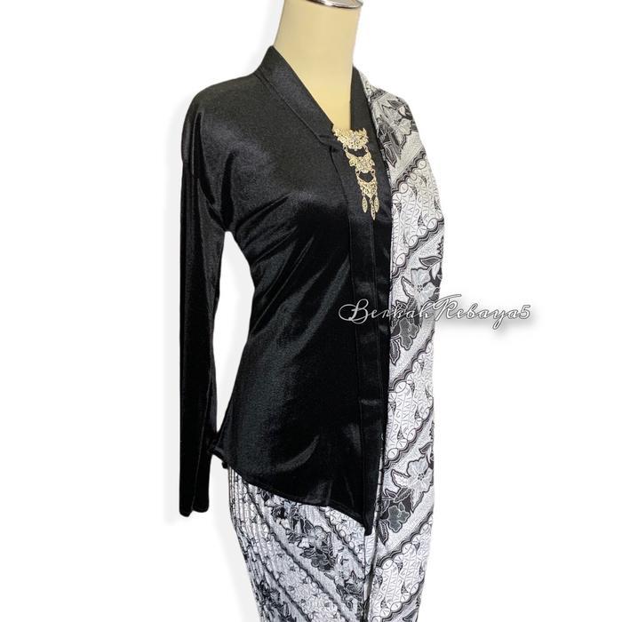 Setelan Kebaya Kartini Encim Bludru / Kebaya + Selendang + Jarik Motif Kusumo Putih