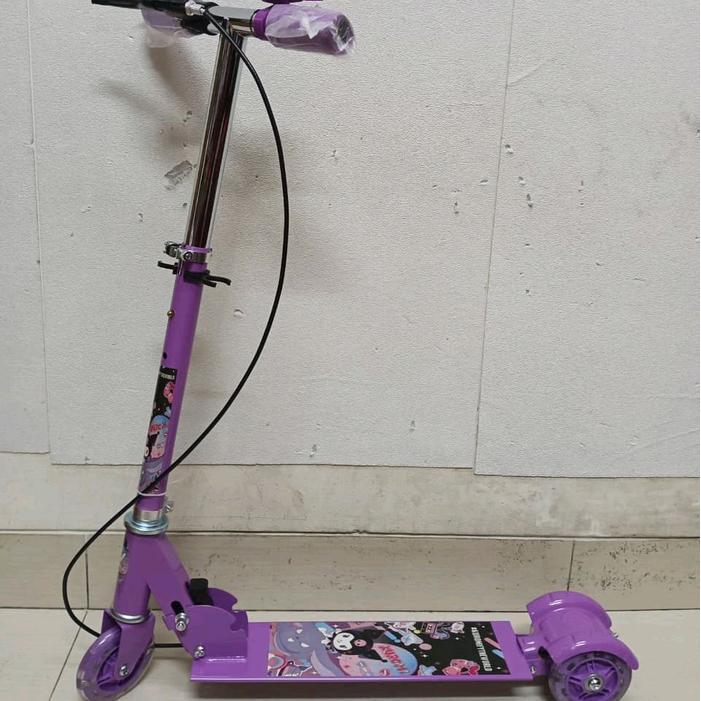 Mainan outdoor anak otoped sekuter skuter ada rem lampu kuromi frozen hello kitty