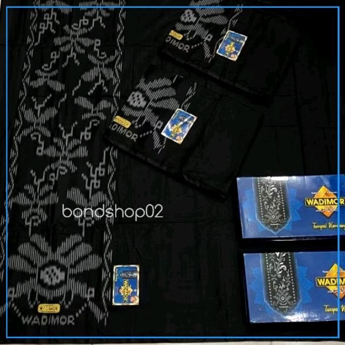 Sarung Wadimor Tumpal Kembang Asli Original Hitam Dewasa Muslim Kombinasi Kain Tenun