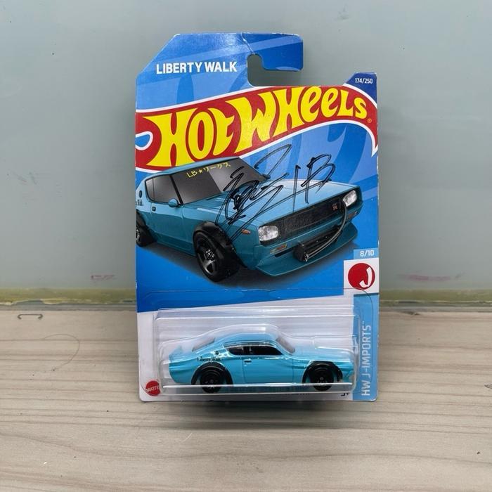 HOT WHEELS NISSAN SKYLINE 2000GTR LBWK RARE JAPAN CARD WATARU KATO SIGN KONDISI CARD SESUAI FOTO