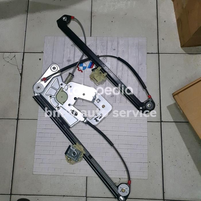 Regulator Power Window Depan Kanan Bmw E39