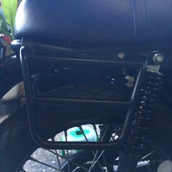 SIDERACK PENAHAN TAS KAWASAKI W175 KODE 1068