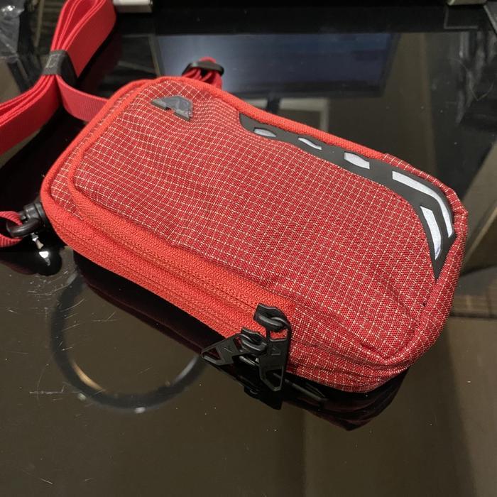 Tas Pinggang Pria Tas Hp Kalibre 928058 Smartphone Case Selempang Pinggang - Red