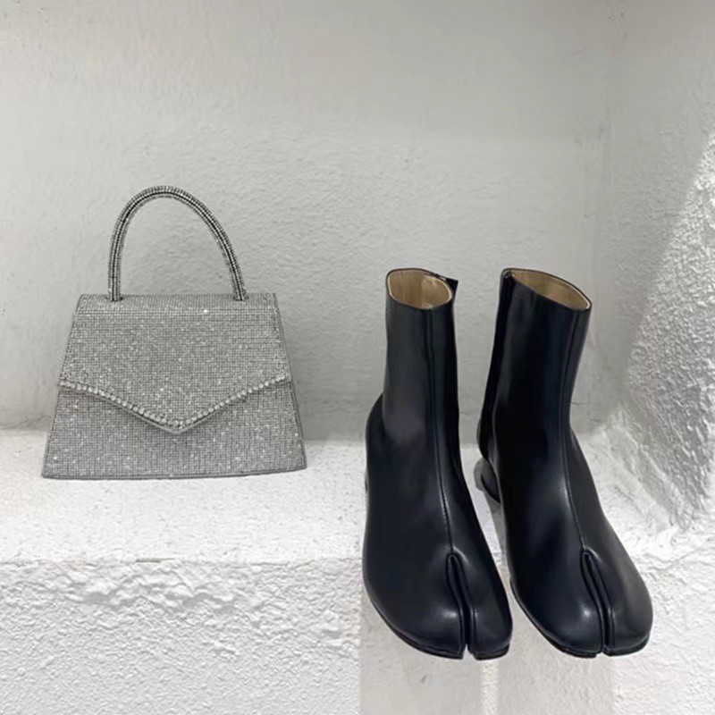 3CM Star Split-Toe Shoes Tabi Ninja Split-Toe Boots Women's Medium Heel Genuine Leather Pig Hoof