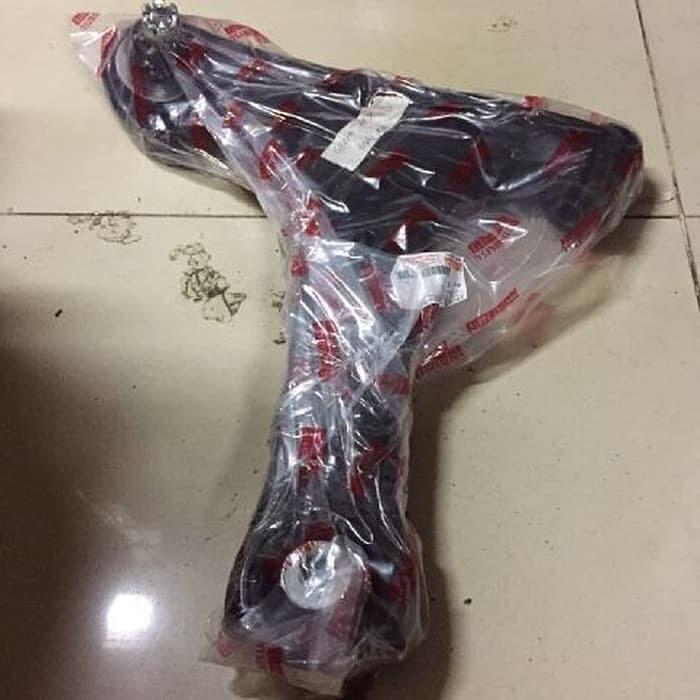 Lower Arm Sayap Grandmax Luxio