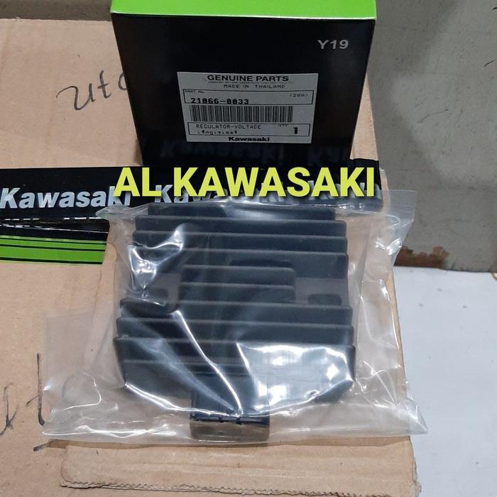 Kiprok Aki Regulator Ninja 650 Er6 Er6N Er6F Original