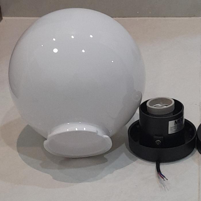 Kap Lampu Taman Bulat Susu