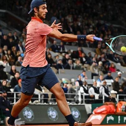 Celana tenis NikeCourt Dri-fit Slam Tennis short Red Original BNWT 23