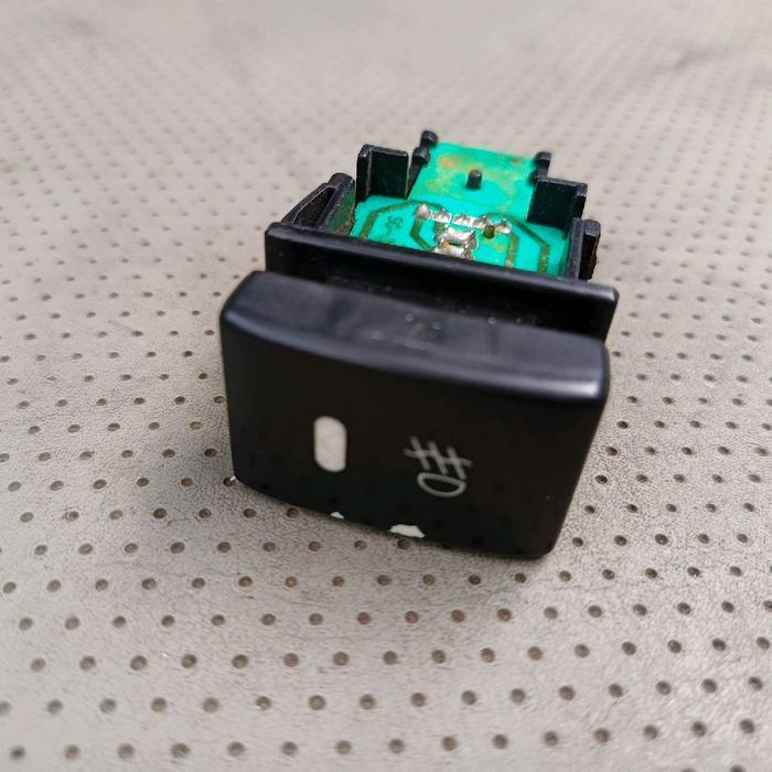 switch saklar lampu kabut foglamp Suzuki escudo 2.0