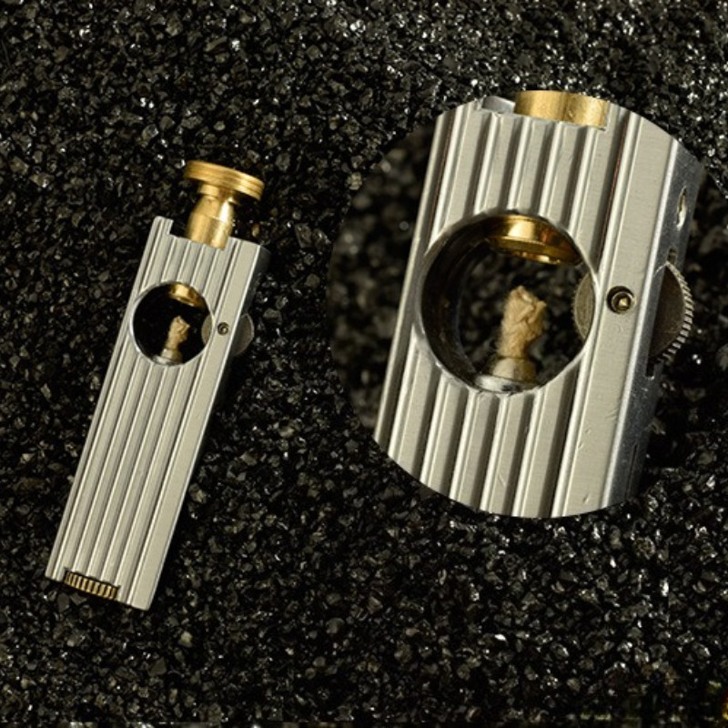 669-Trench Pull-out Creative Metal Lighter, Retro Bronze Cigarette Lighter, Opposite-sex Grinding