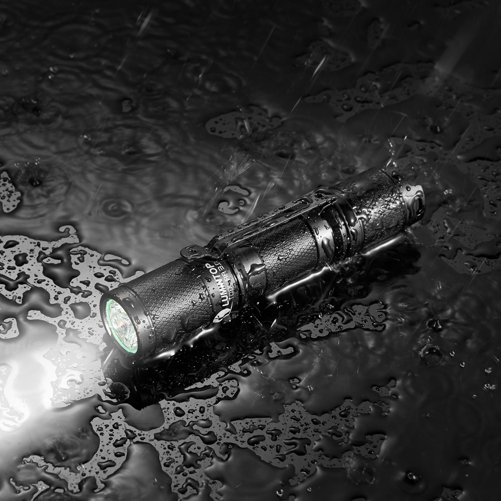 Lumintop TOOL AA 3.0 black 14500 flashlight AA torch 900 lumen outdoor keychain mini flashlight