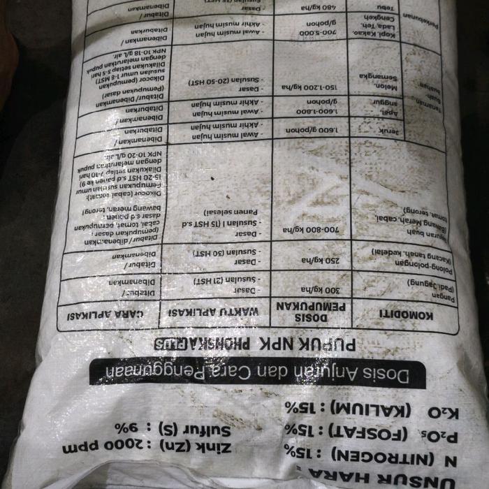 Phonska Plus Pupuk Majemuk Npk 15-15-15 Sak 25 Kg Dengan Sulfur & Zink Untuk Pertumbuhan Optimal