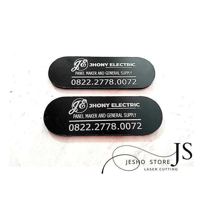 Name Tag AKRILIK Hitam tanda nama tempel