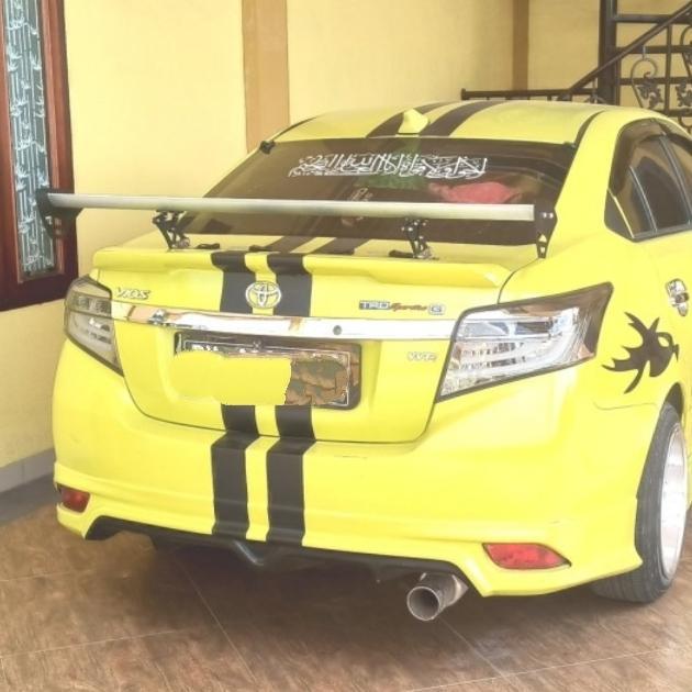 Spoiler Racing Bagasi Sedan Universal