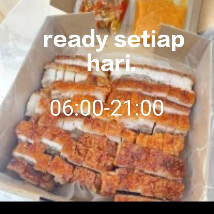 "New" babi panggang asin garing /samcan crispy pork 1kg.