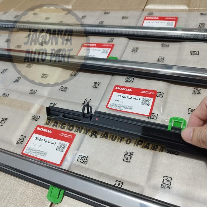 Pelipit Karet Kaca Pintu Luar Honda Crv Gen-4 2013 2014 2015 2016 2017 Asli