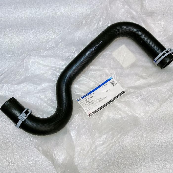 Selang Radiator Ford Fiesta Bawah / Selang Radiator Bawah Ford Fiesta / SELANG RADIATOR BAWAH FORD