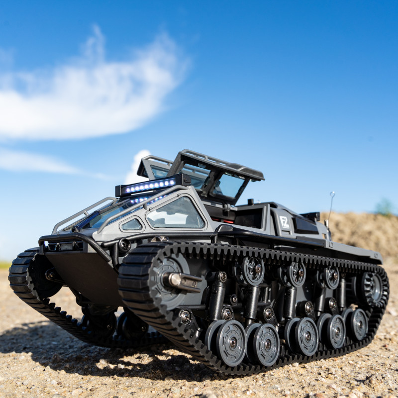 Mobil RC Mainan JJRC C8812 2.4G Model Tank Roda Rantai Skala Penuh Kendaraan Off-Road Listrik Dengan
