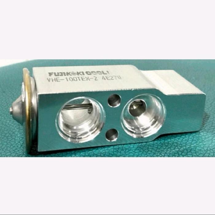 Expansion valve ac mobil ford fiesta original