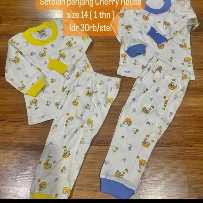 SETELAN PANJANG PIYAMA BAJU TIDUR ANAK CHERRY HOUSE SIZE 14 (1 TAHUN)